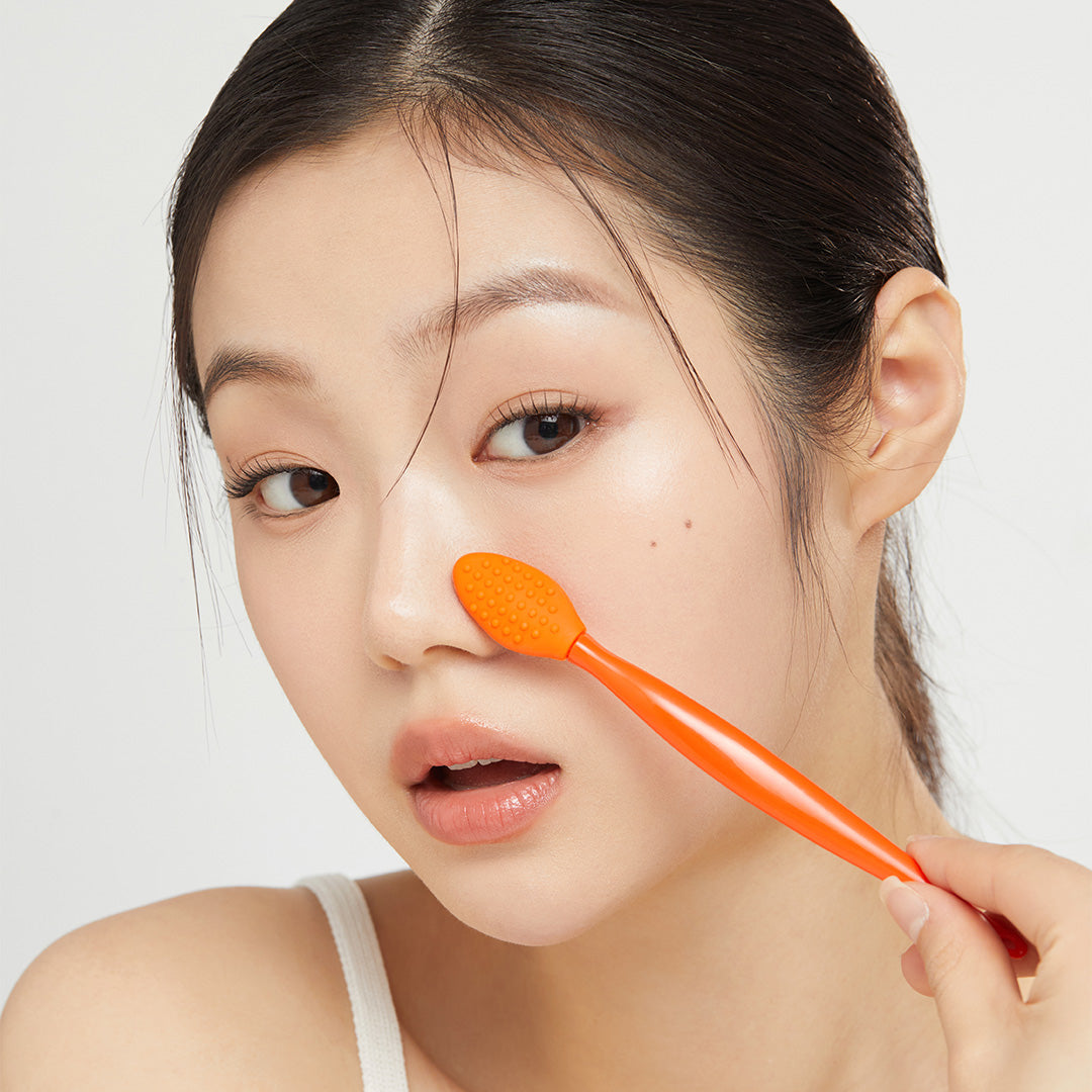 Sebum Sweeper Pore Cleansing Silicone Brush - APRILSKIN SG